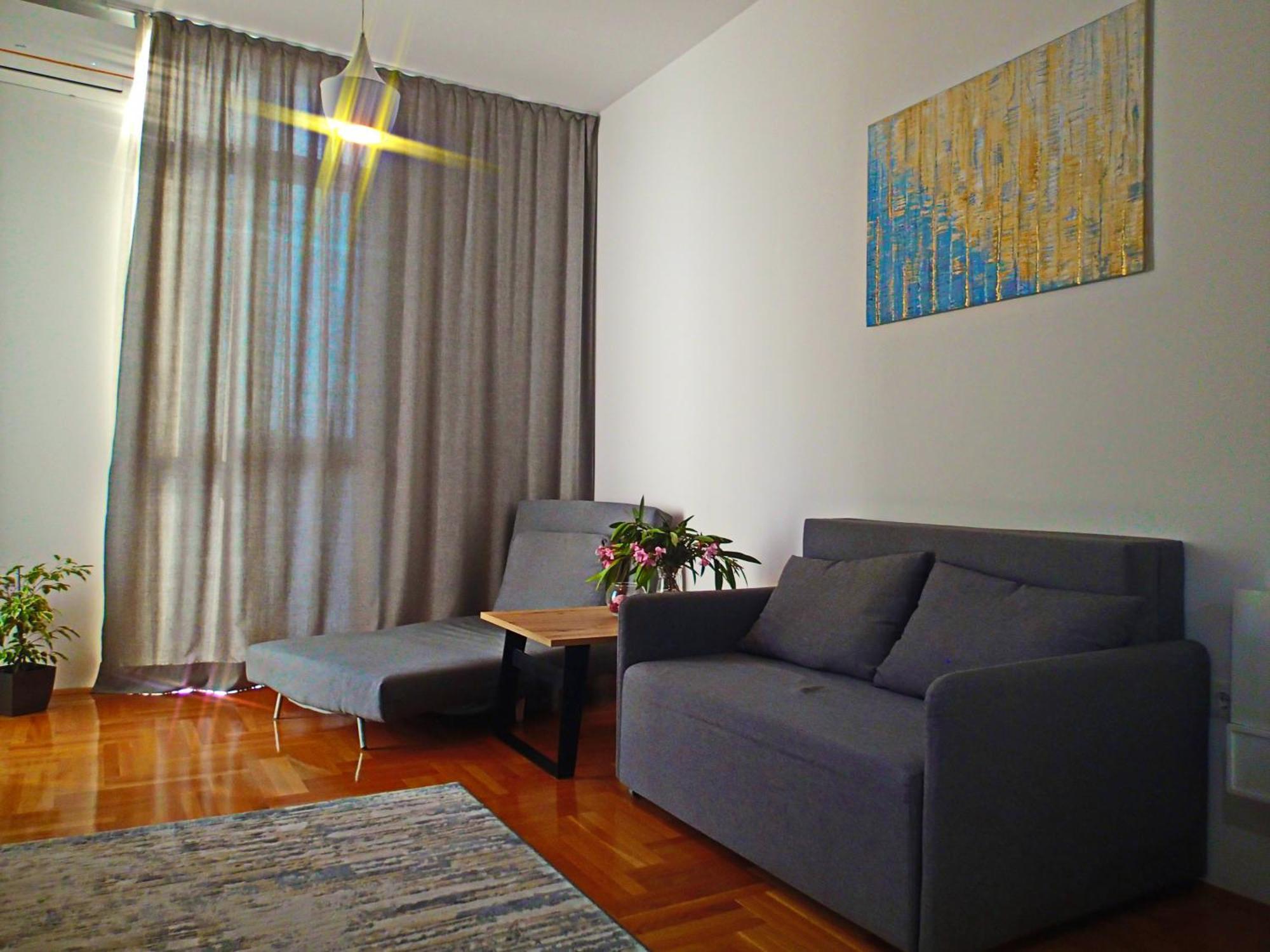 Apartment Sova Tivat Eksteriør bilde